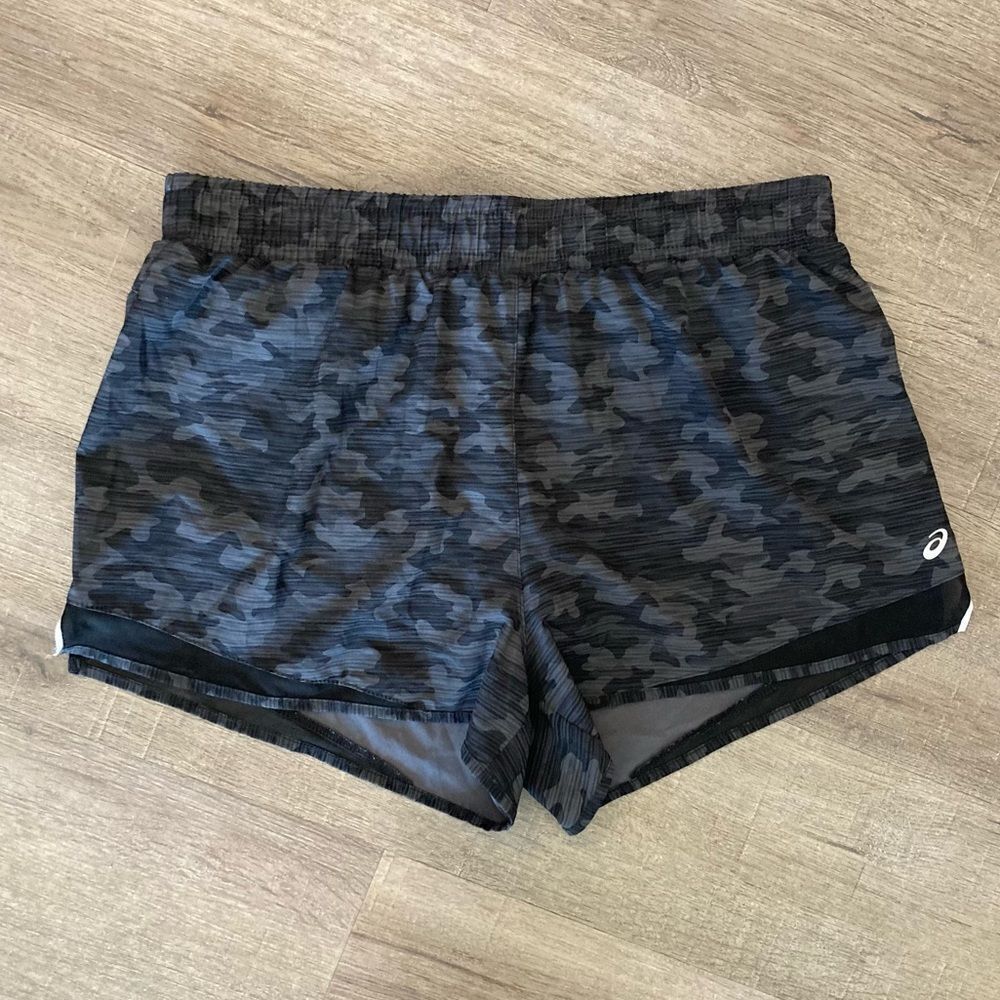 Asicsxl Lady’s Running Shorts Euc
